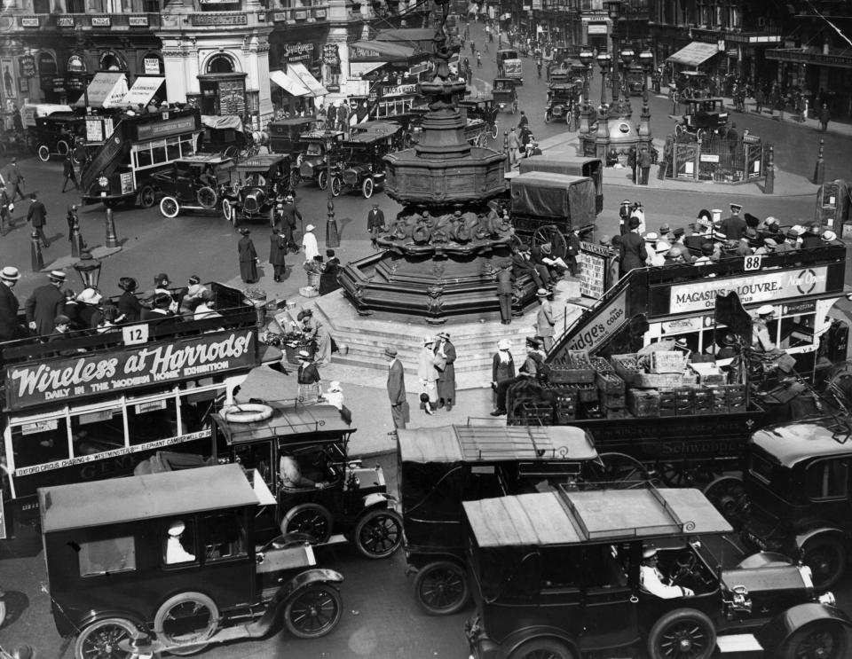 Piccadilly Circus - Getty