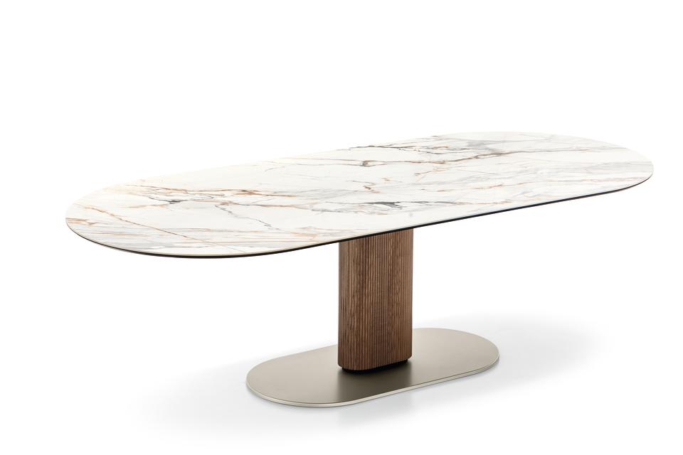 Milan Design Week Calligaris Cameo dining table in wood with ceramic top