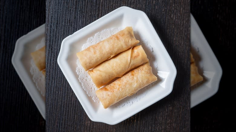 Crispy egg rolls