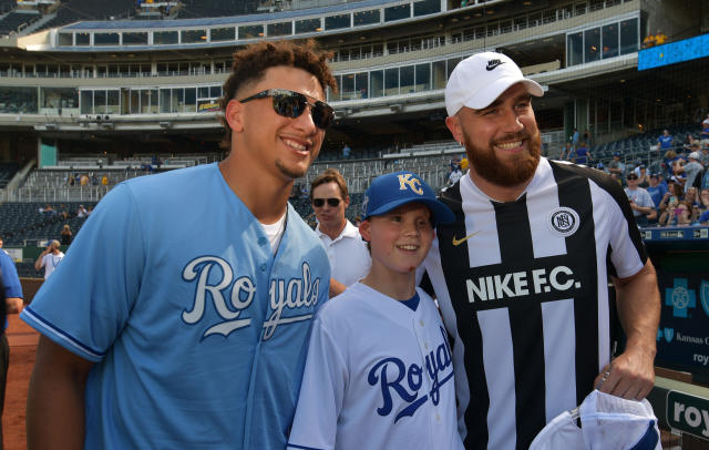 Patrick Mahomes wins Royals' celebrity softball game