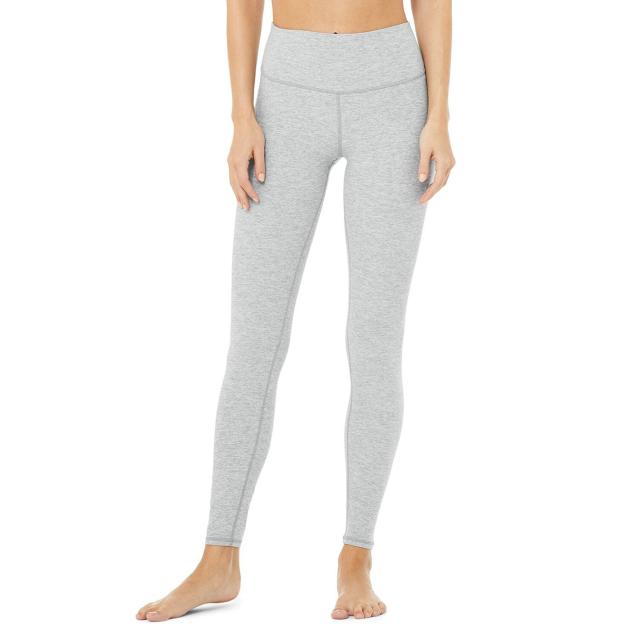 Hailey Bieber Convinced Me to Get These Super Soft Leggings, and I Can't  Get Over How Good They Make My Butt Look