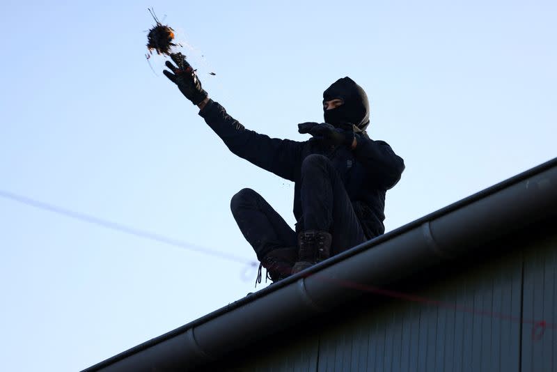 German police clash with activists in showdown over coal mine expansion in Luetzerath