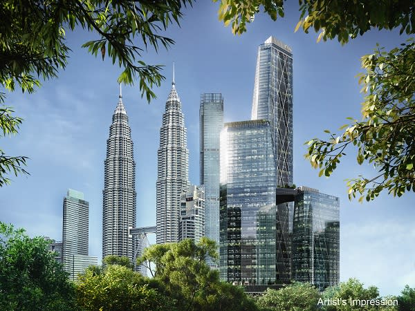 Oxley Towers KLCC, Kuala Lumpur Celebrates a Milestone with the Topping Out Ceremony of Tower 1, standing at 345m above ground.