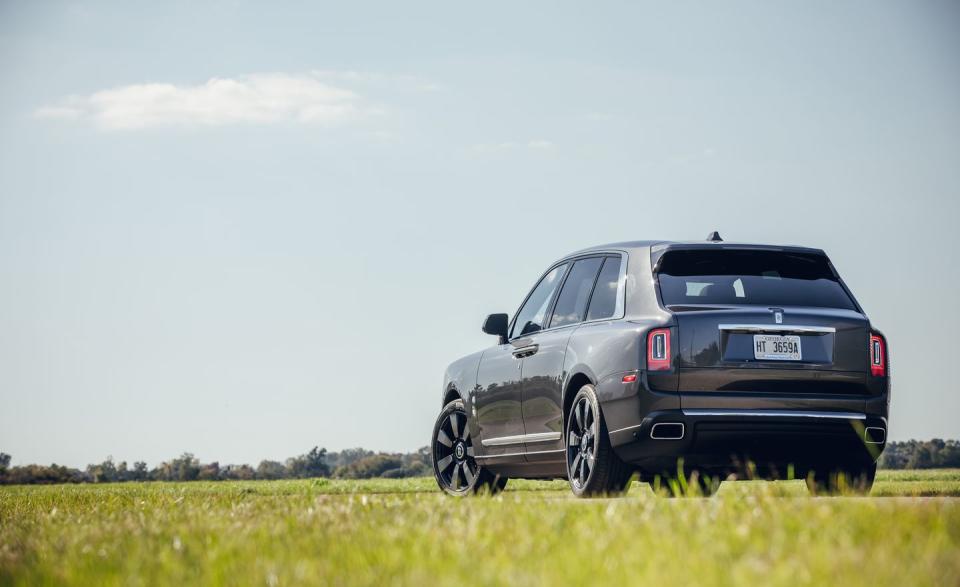 <p>2019 Rolls-Royce Cullinan</p>