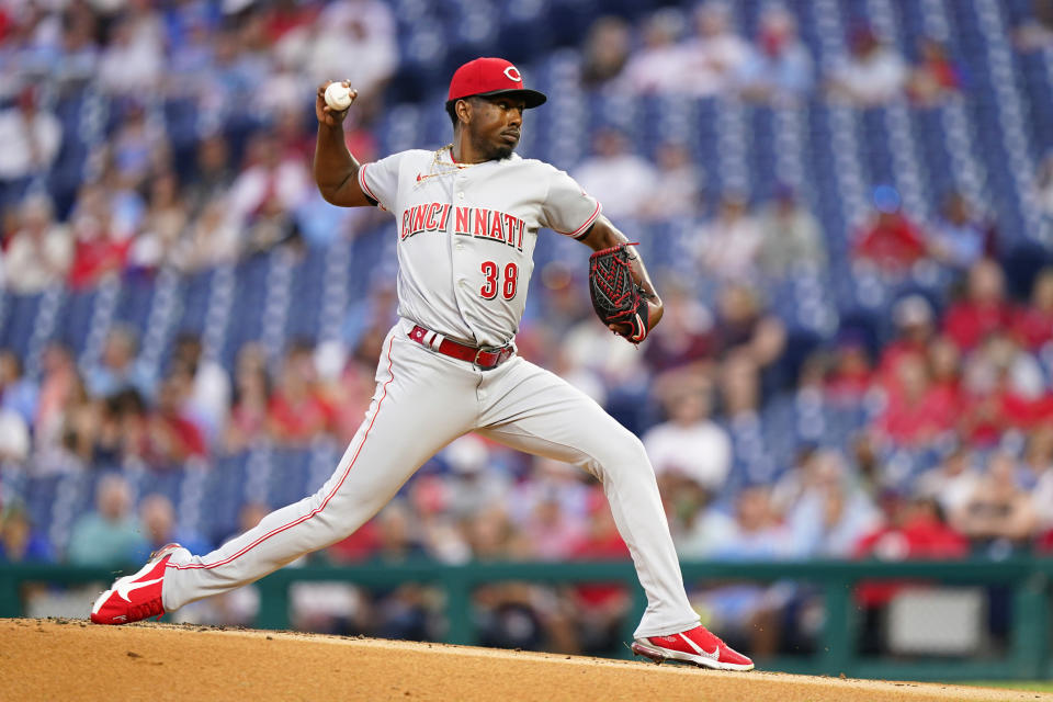 Cincinnati Reds' Justin Dunn pitches during the first inning of a baseball game against the Philadelphia Phillies, Thursday, Aug. 25, 2022, in Philadelphia. (AP Photo/Matt Slocum)