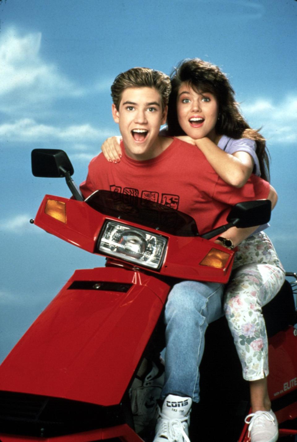 <h1 class="title">SAVED BY THE BELL, Mark-Paul Gosselaar, Tiffani-Amber Thiessen, 1989-1993</h1><cite class="credit">Courtesy Everett Collection</cite>