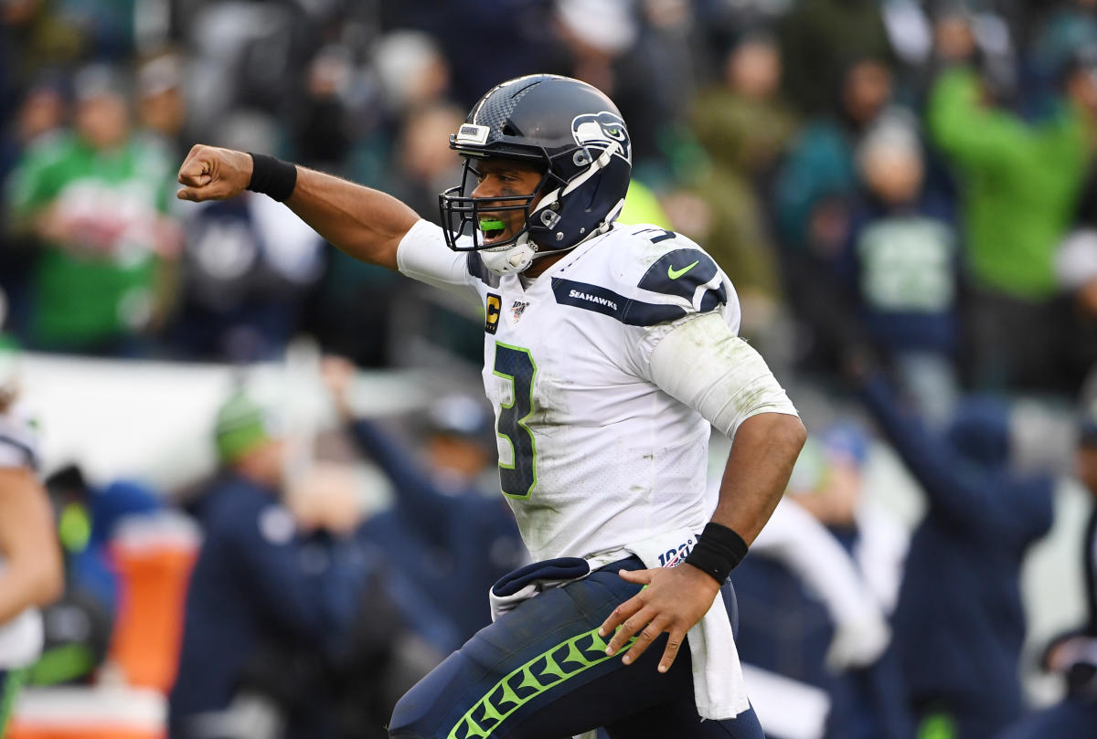 Seattle Seahawks' Russell Wilson makes adjustment, then shreds the