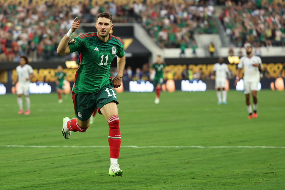INGLEWOOD, CALIFORNIA - JULY 16: Santiago Gimenez of Mexico celebrates after scoring a goal to make it 1-0 during the Concacaf Gold Cup final match between Mexico and Panama at SoFi Stadium on July 16, 2023 in Inglewood, California. (Photo by Matthew Ashton - AMA/Getty Images)