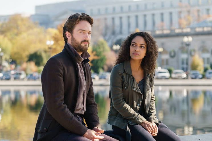 Tom Mison and Lyndie Greenwood as Ichabod Crane and Jenny Mills in Sleepy Hollow. (Credit: Tina Rowden/FOX)