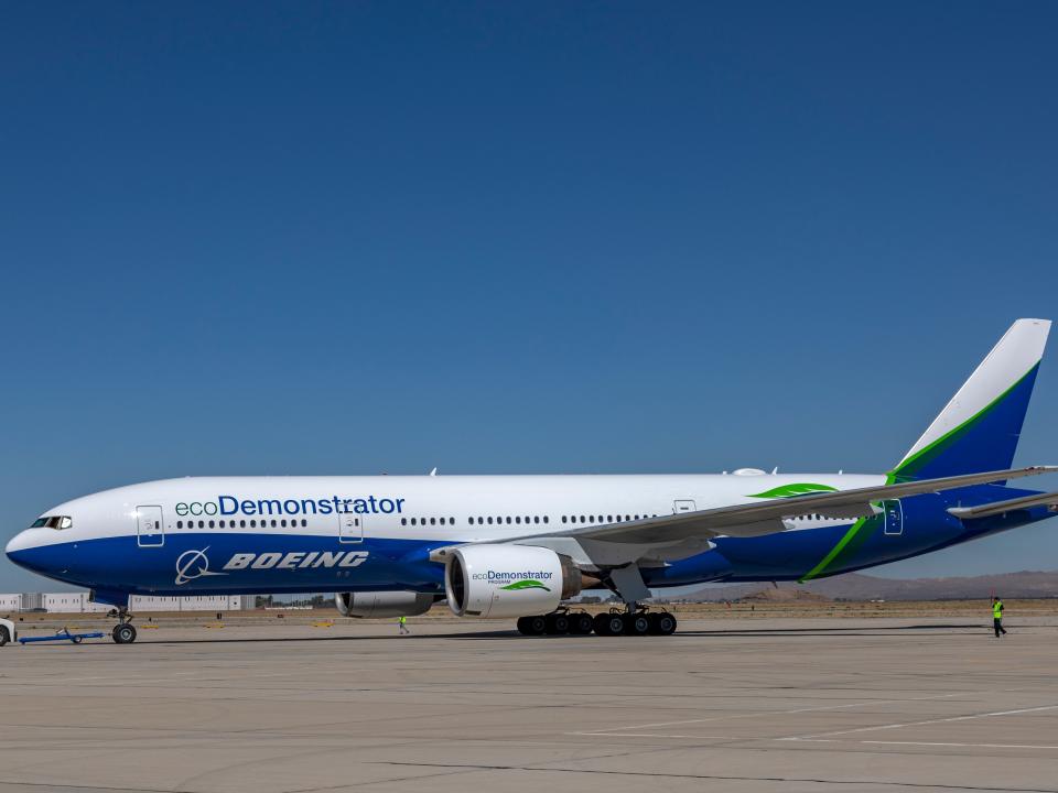 Boeing 777-200 ecoDemonstrator in 2019.