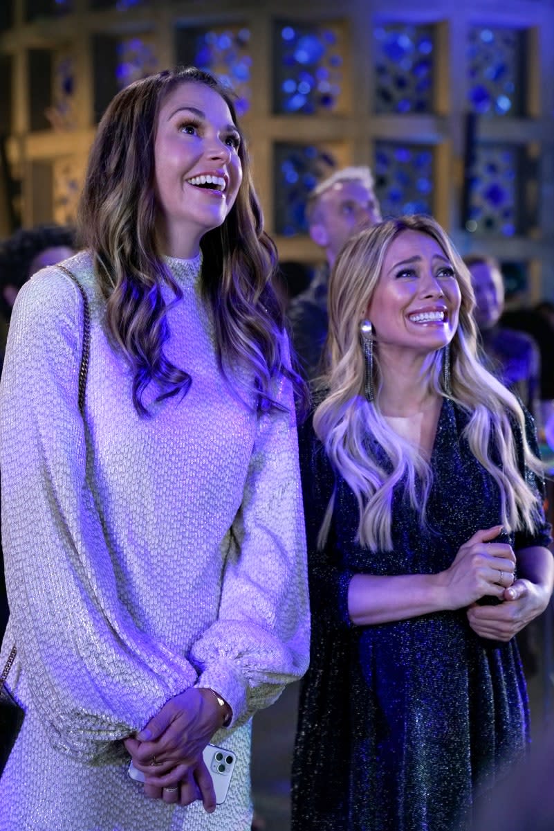 Sutton Foster as Liza and Hilary Duff as Kelsey in the final season of Younger.