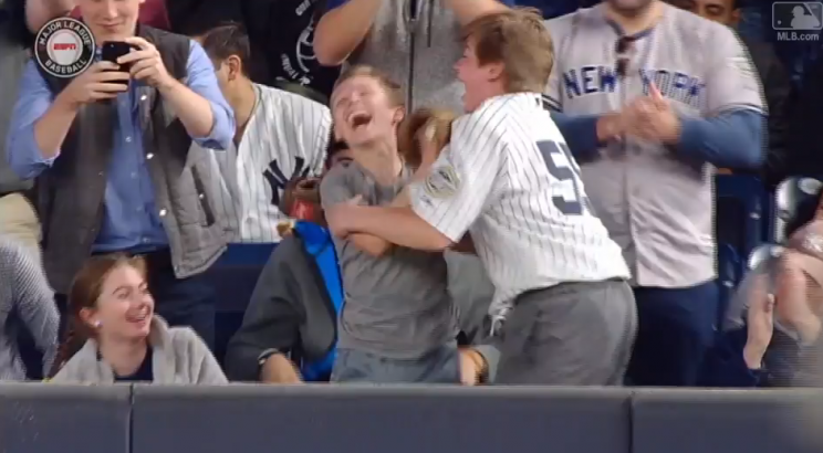 Two young Yankees fans go insane with happiness after Aaron Judge gives them a baseball. (MLB.TV)