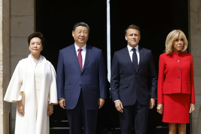 China solle Russland von seinen Atomdrohungen abbringen und den europäischen Markt nicht mit subventionierten E-Autos überschwemmen: Das sind die beiden Botschaften von Frankreichs Präsident Emmanuel Macron und EU-Kommissionchefin Ursula von der Leyen. (Yoan VALAT)