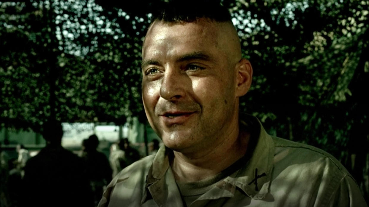  Tom Sizemore in Black Hawk Down 