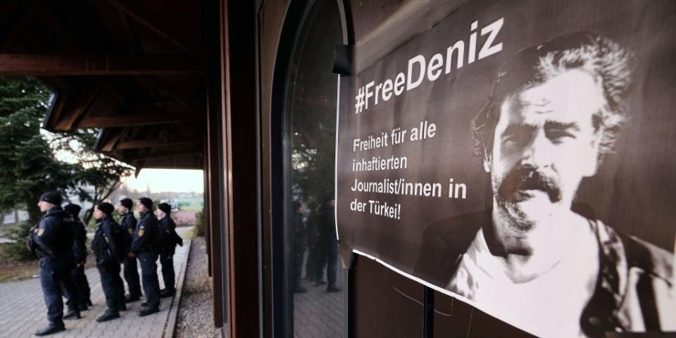 freedeniz deniz yücel