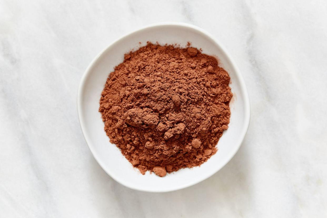 types of chocolate like cocoa powder