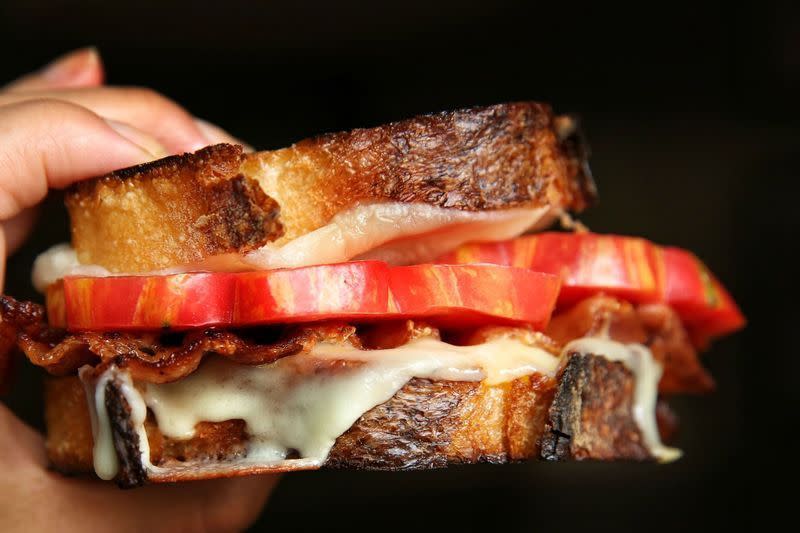 Grilled Cheese with Tomatoes and Bacon