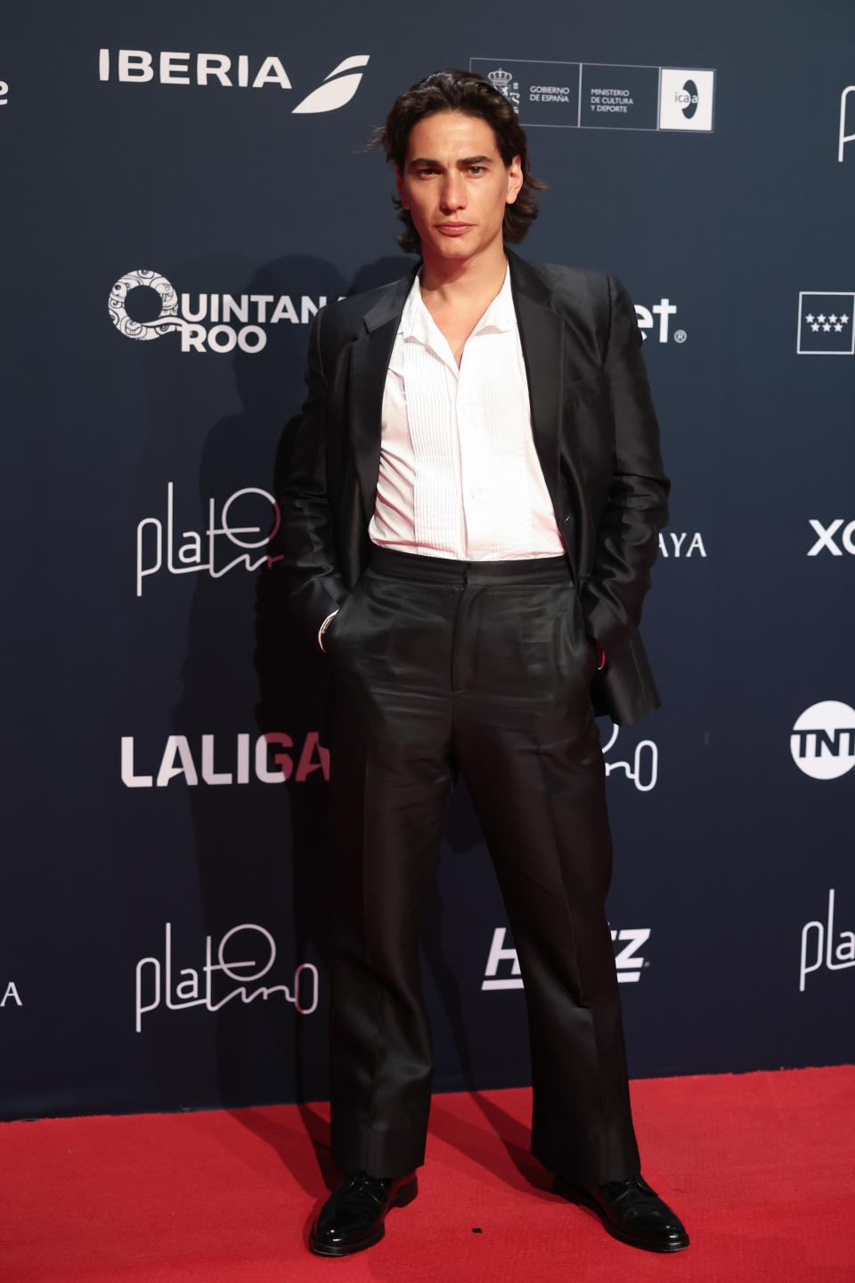 RIVIERA MAYA, MEXICO - APRIL 20: Enzo Vogrincic poses during the red carpet for the 11th edition of Premios Platino at Xcaret on April 20, 2024 in Riviera Maya, Mexico.  (Photo by Hector Vivas/Getty Images)