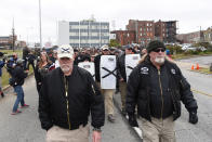 <p>People participate in a “White Lives Matter” rally in Shelbyville, Tenn., Oct. 28, 2017. (Photo: Stephanie Keith/Reuters) </p>