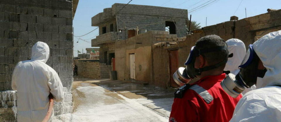 Au lendemain de l'attaque de Taza Khormatu, le 8 mars 2016, les membres de la sécurité civile soupçonnaient déjà une contamination avec des produits chimiques (photo d'archives).   - Credit:MARWAN IBRAHIM / AFP