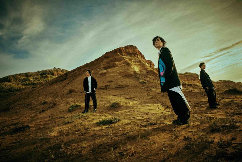 日團RADWIMPS與導演新海誠三度合作，《鈴芽的門鎖》主題曲〈KANATAHARUKA〉先公開。（voque ting co., ltd提供）