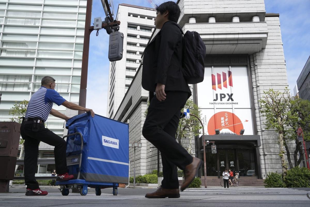 Stock market today: World shares waver as China-led rally fades