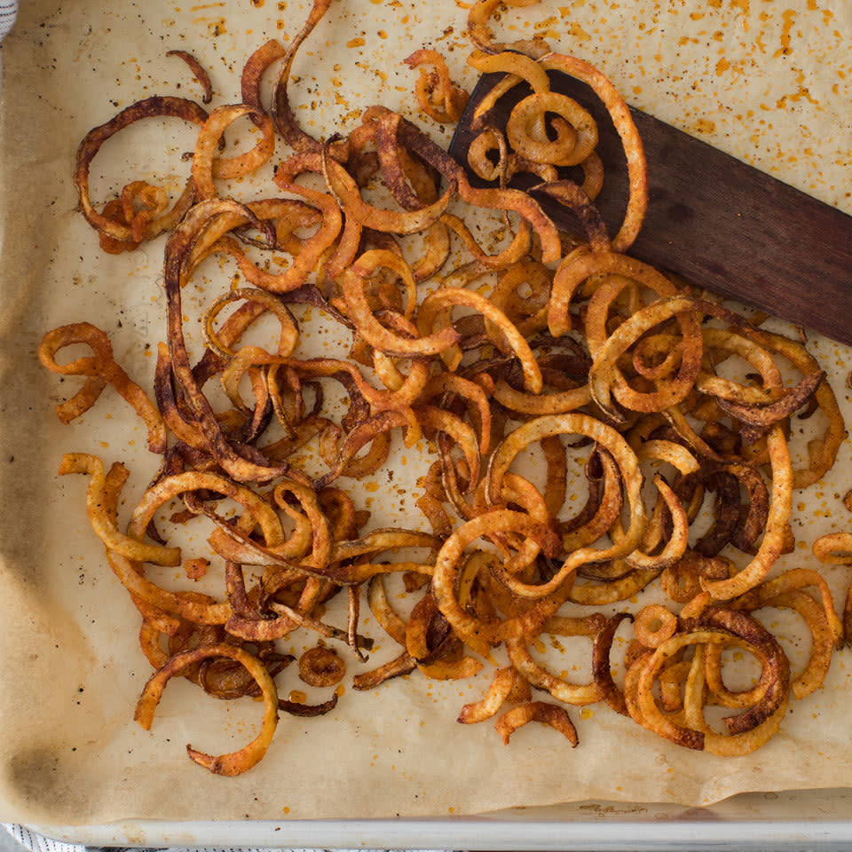 Oven-Baked Curly Fries