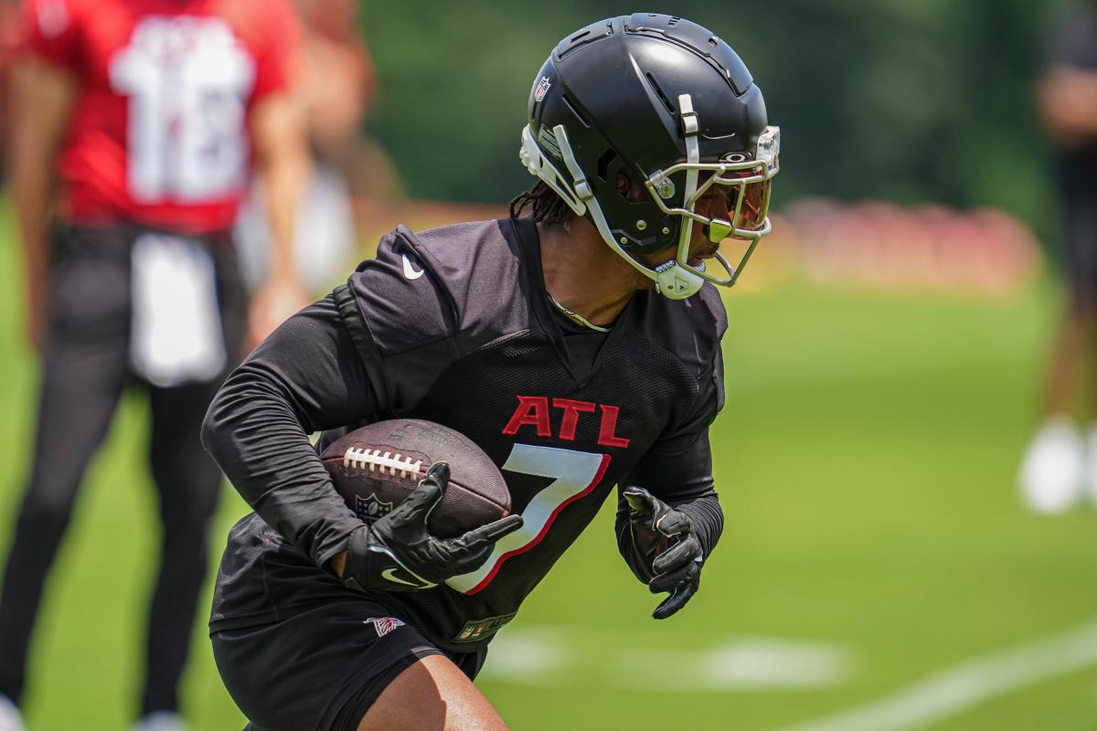 Fantasy football 2024 Who are the top running backs to draft this year