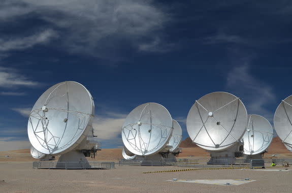 ALMA's giant white antennas are made of steel and carbon fiber reinforced plastic, enabling them to be strong, yet light enough not to deform under their own weight.