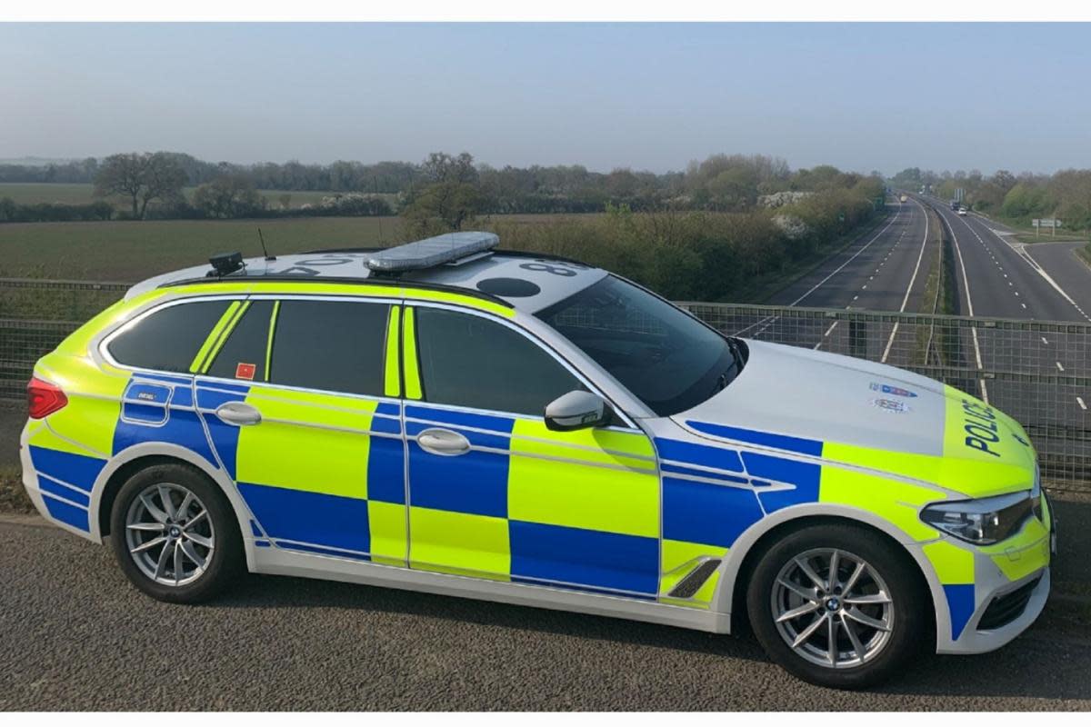 Police car above the A41 at Bicester <i>(Image: Newsquest)</i>