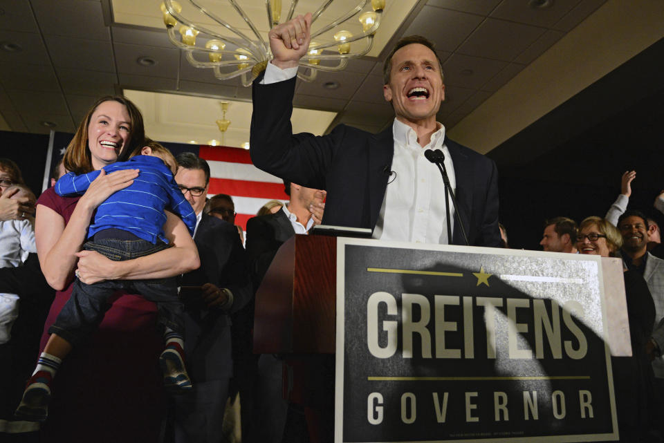 Missouri Republican Gov.-elect Eric Greitens delivers a victory speech alongside his wife, Sheena, and son Joshua Tuesday, Nov. 8, 2016, in Chesterfield, Mo. (Photo: Jeff Curry/AP)