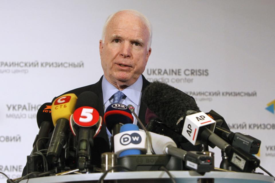 U.S. Senator for Arizona John McCain speaks to journalists during a news conference in Kiev September 4, 2014. REUTERS/Valentyn Ogirenko (UKRAINE - Tags: POLITICS CONFLICT)