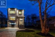 <p><span>5826 Fays Lane, Halifax, N.S.</span><br> Location: Halifax, Nova Scotia<br> List Price: $1,015,000<br> (Photo: Zoocasa) </p>