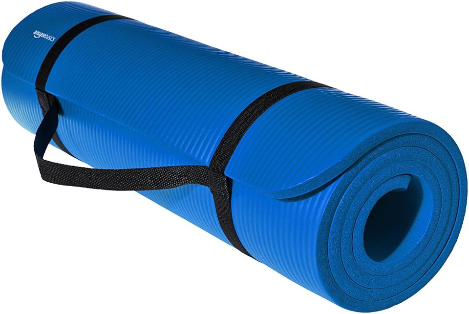 best yoga mat for men AmazonBasics 0.5" 