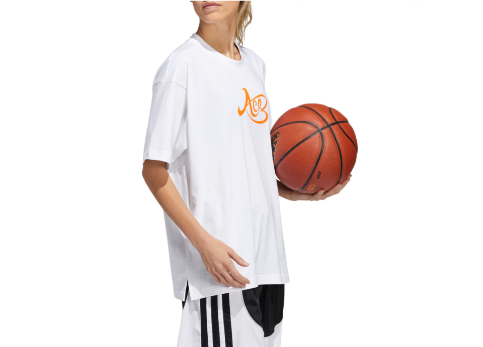 Candace Parker Short Sleeve Graphic T-Shirt