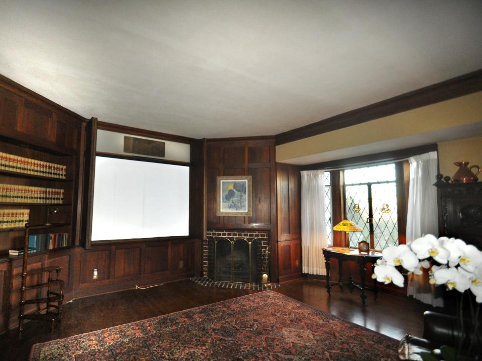 the screening room in walt disney's former home