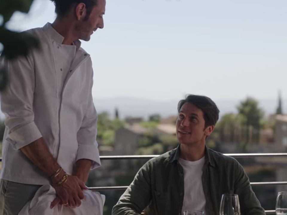 gabriel talking to the michelin star chef in Provence on emily in paris season three episode six