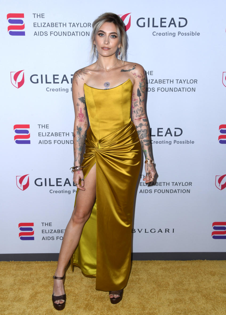 Paris Attends The Elizabeth Taylor AIDS Foundation Ball (2022)