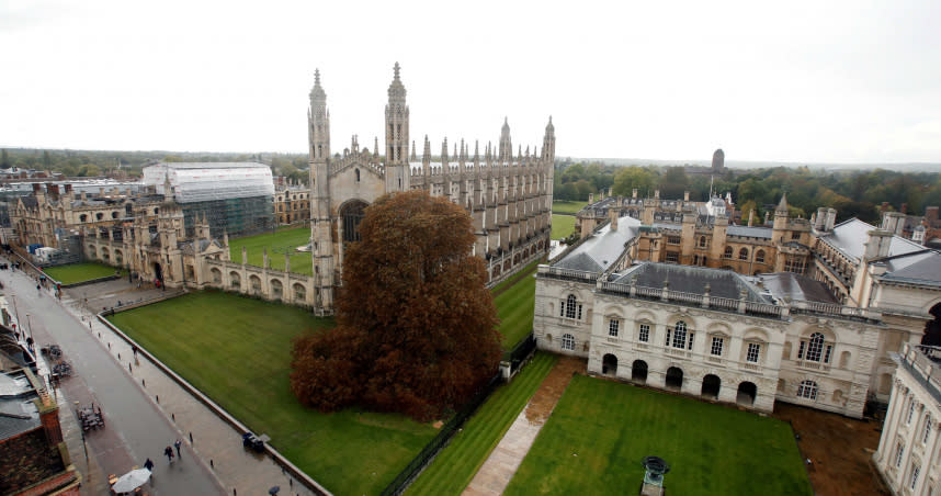 英國劍橋大學學生宿舍底下發現大範圍的古代墳場。（圖／達志／路透社）