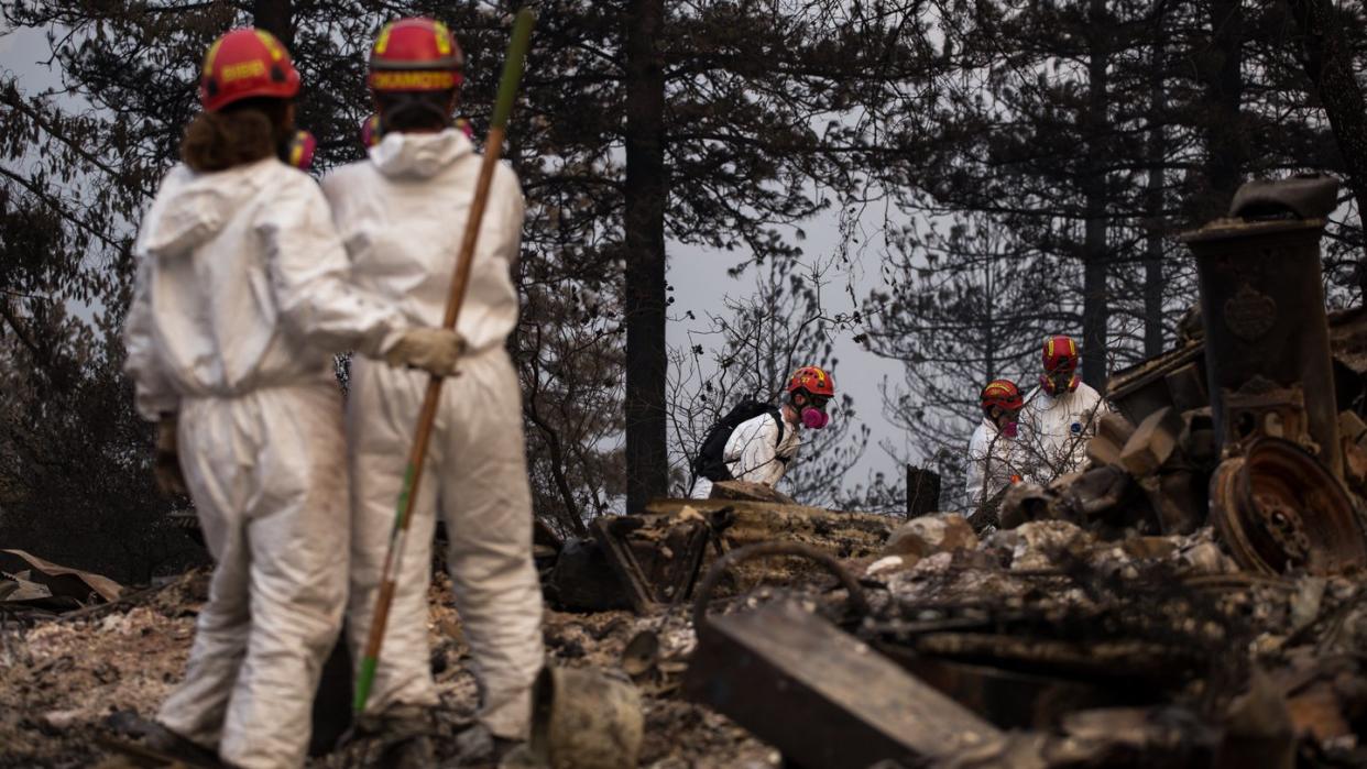 Das Feuer gilt jetzt schon als das tödlichste und zerstörerischste in der Geschichte des Westküstenstaates. Foto: Joel Angel Juarez/ZUMA Wire