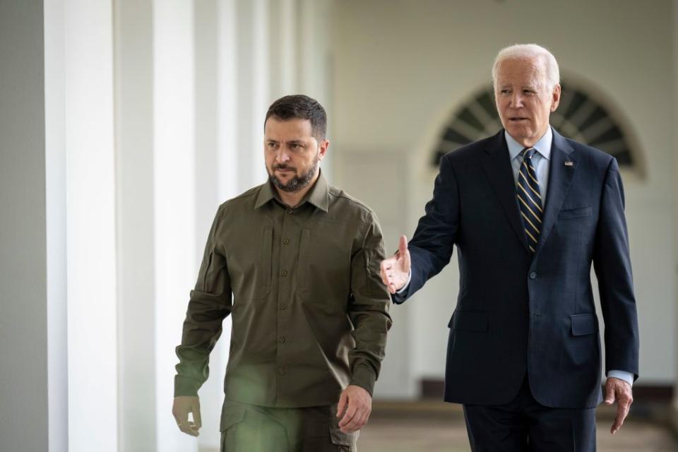 President of Ukraine Volodymyr Zelensky and U.S. President Joe Biden walk to the Oval Office of the White House on Sept. 21, 2023, in Washington, DC. (Photo by Drew Angerer/Getty Images)