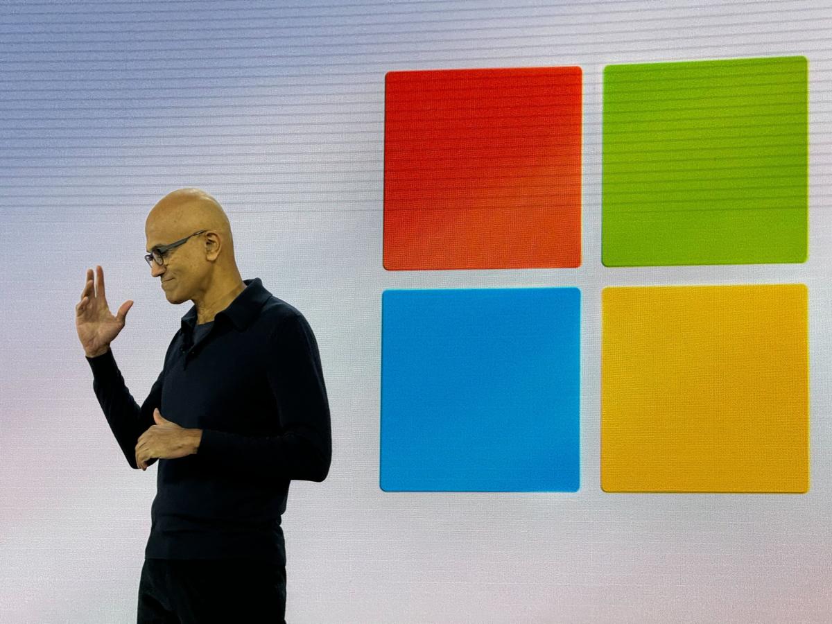 Microsoft has rebuilt Windows 11 with AI and Arm chips