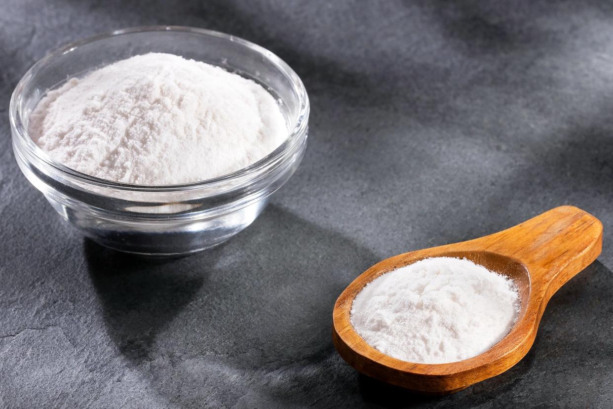 Baking soda and baking powder