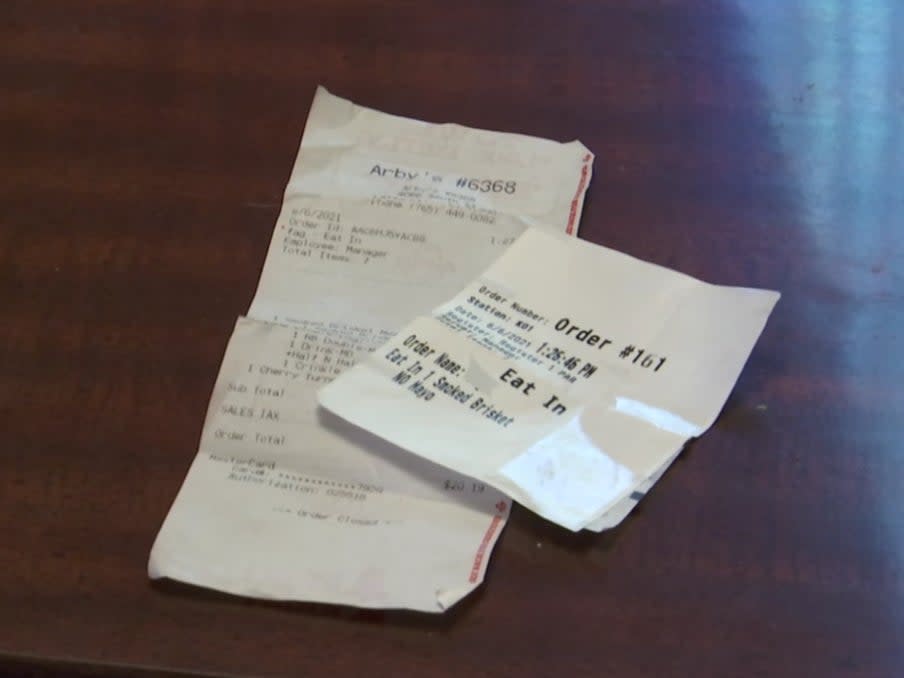 A receipt from Arby’s in Indiana with a homophobic slur (WTHR)