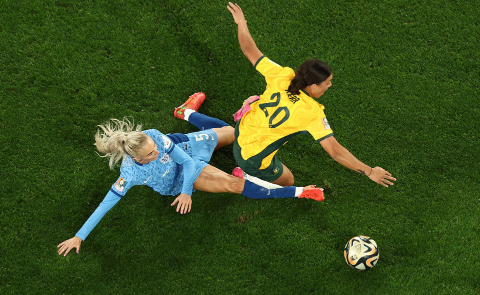 Alex Greenwood fouls Sam Kerr of the Matildas.