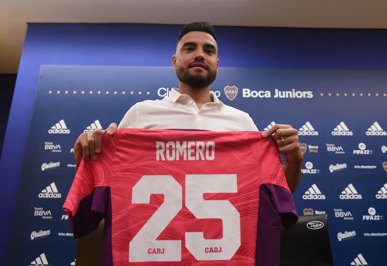 Sergio Romero usará el número 25 en su dorsal