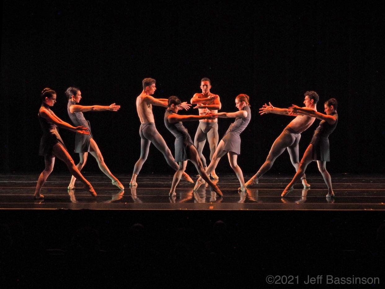 Missouri Contemporary Ballet dancers perform in their Emerge show from Fall 2021.