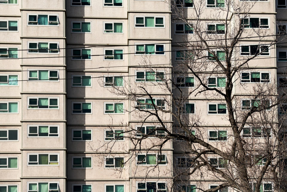 An apartment unit block used by the welfare and housing government agencies in Australia. <i>(Photographer: Christopher Freeman via Getty)</i>