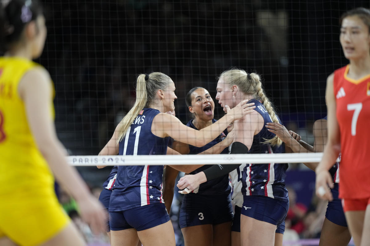 Chinese women beat reigning Olympic champion United States in volleyball