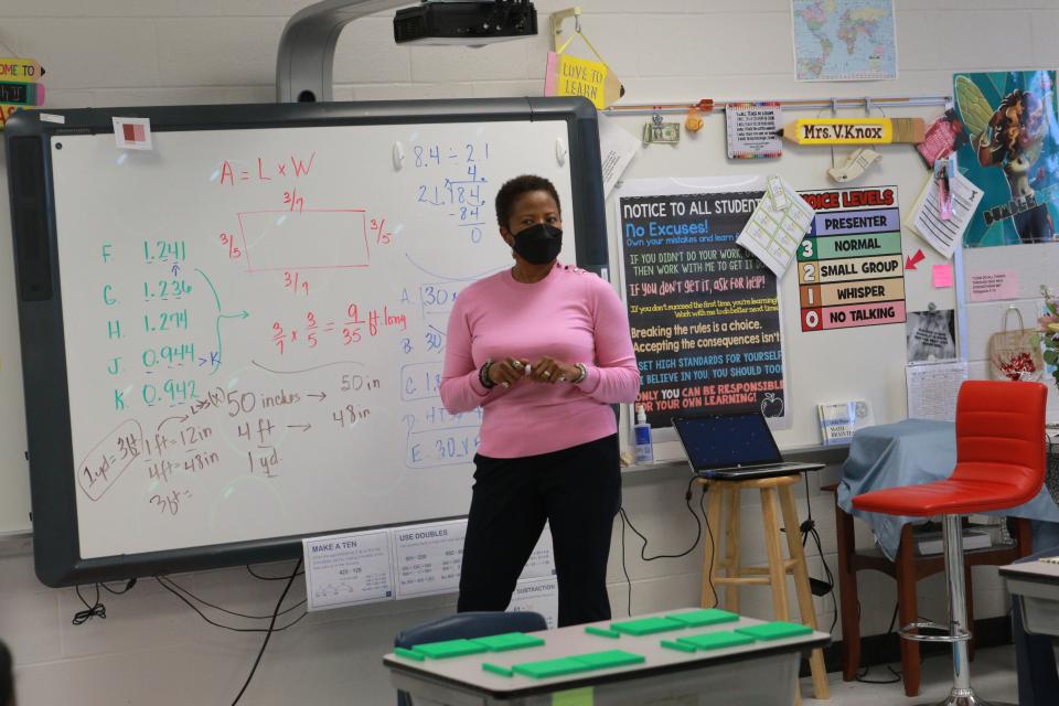 Vicki Knox teaches a fourth grade class at Deer Chase Elementary School in Augusta on Thursday, March 17, 2022. Knox was one of the finalists for Georgia's Teacher of the Year.